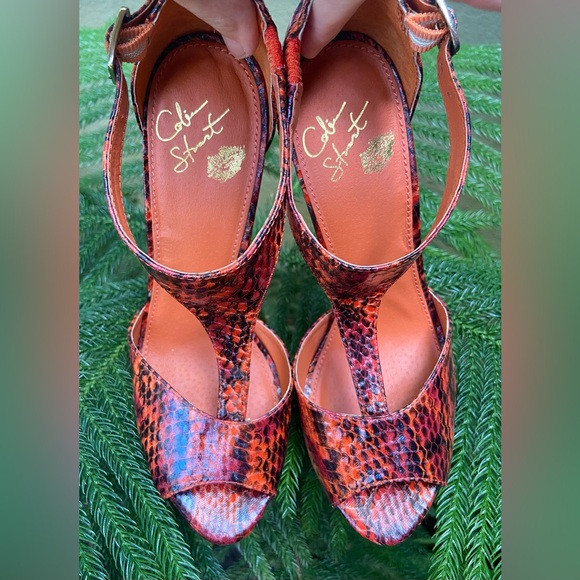 COLIN STUART ORANGE PINK SNAKESKIN T-STRAP PLATFORM STILETTOS — Size 6.5 - Picture 6 of 15